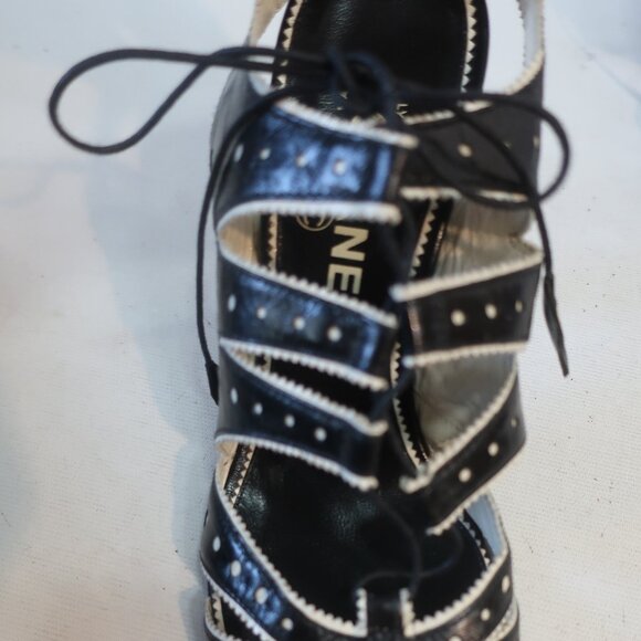 NWOB Authentic Chanel Black White Leather Mary Jane Lace Slingback Heels 38 US/8 - Picture 7 of 15